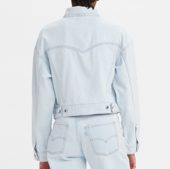 NWT Levi's SilverTab Light Wash Home Sweet Home Cropped Trucker Jacket M - Picture 2 of 6